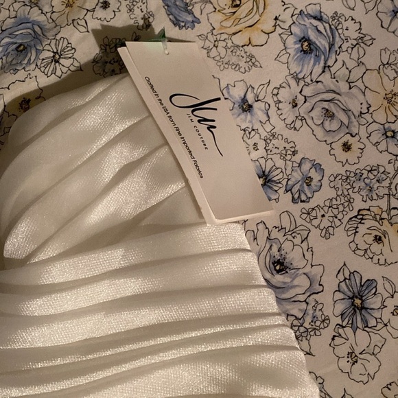 NOIR by Lazaro size 8 party / event dress medium strapless NWT - Picture 5 of 6